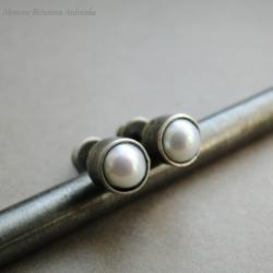 srebro,perły,sztyfty,surowe - Kolczyki - Biżuteria