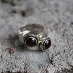 pierścionek granaty srebro filigran - Pierścionki - Biżuteria