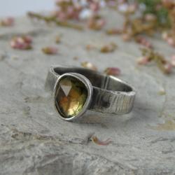 regulowany pierścionek z turmalinem rose cut - Pierścionki - Biżuteria