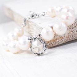 Srebrna bransoletka z perłami i kryształem - Bransoletki - Biżuteria