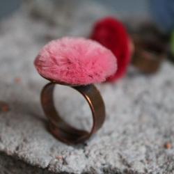 pierścionek miedź miękki energetyczny pudrowy róż - Pierścionki - Biżuteria
