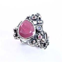 srebrny pierścionek,rubin,iolit,elegancki - Pierścionki - Biżuteria