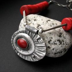 naszyjnik z koralem,art clay,biżuteria autorska - Naszyjniki - Biżuteria