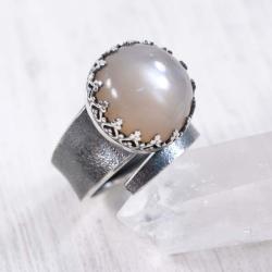 Srebrny pierścionek kamieniem księżycowym - Pierścionki - Biżuteria