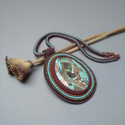 wisior,krótki,jaspis akwarela,haft koralikowy - Wisiory - Biżuteria