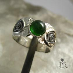 Obrączka srebrna zielonym turmalinem - Pierścionki - Biżuteria