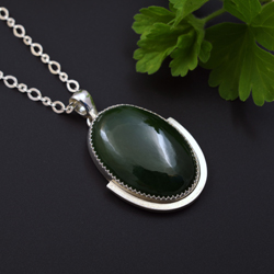 nowoczesny,zielony,srebrny,naszyjnik,nefryt - Naszyjniki - Biżuteria