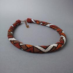 sznur szydełkowy,brązowy,z wzorem - Naszyjniki - Biżuteria