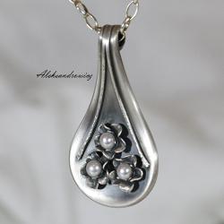 srebro,perła. oksydowane,satynowane - Wisiory - Biżuteria