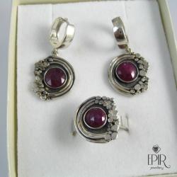 Komplet biżuterii srebrnej z rubinami - Komplety - Biżuteria