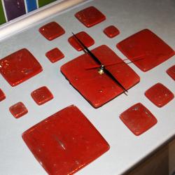 zegar design czerwony szkło - Ceramika i szkło - Wyposażenie wnętrz