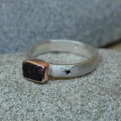 surowy pierścień,pierścień z turmalinem,boho - Pierścionki - Biżuteria