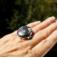 Pierścionki Srebrny pierścionek z rubinem z zoisytem.