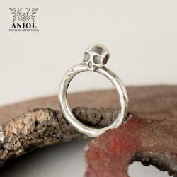 pierścień z czaszką,obrączka srebrna - Pierścionki - Biżuteria