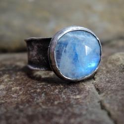 pierścionek z kamieniem księżycowym,srebrny - Pierścionki - Biżuteria