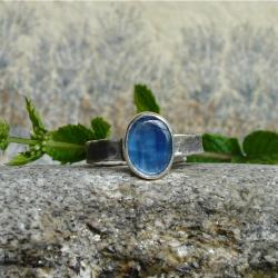 błękitne oczko,kyanit,drobny pierścionek - Pierścionki - Biżuteria