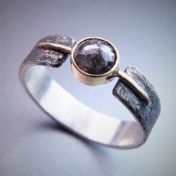 srebrno-złoty pierścionek z diamentem rose cut - Pierścionki - Biżuteria