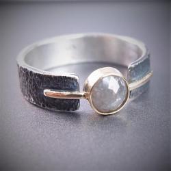 srebrno-złoty pierścionek z diamentem rose cut - Pierścionki - Biżuteria