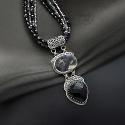 srebrny,naszyjnik,sznur kamieni,z onyksem - Naszyjniki - Biżuteria