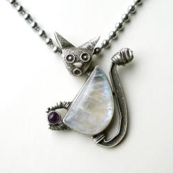 srebrny wisior,kot,kamień księżycowy - Wisiory - Biżuteria