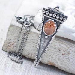 Srebrny naszyjnik z kamieniem słonecznym - Naszyjniki - Biżuteria