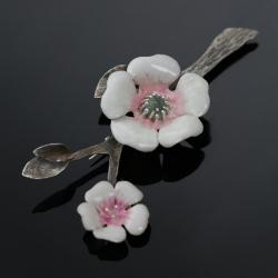 kwiat wiśni broszka,srebrna broszka kwiat - Broszki - Biżuteria