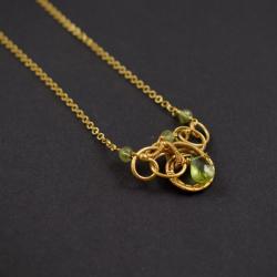 naszyjnik,delikatny,złocony,zielony,wire-wrapping - Naszyjniki - Biżuteria