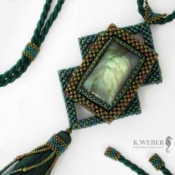 Efektowny elficki wisior w zielonych odcieniach - Wisiory - Biżuteria