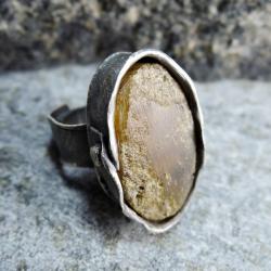 srebro,pierścionek z bursztynem,surowy bursztyn - Pierścionki - Biżuteria