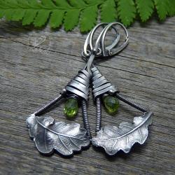 srebrne,lekkie,długie,srebrny liść,zielone - Kolczyki - Biżuteria