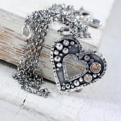 Naszyjnik,srebrne serce z cyrkoniami - Naszyjniki - Biżuteria