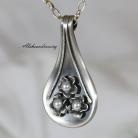 Wisiory srebro,perła. oksydowane,satynowane