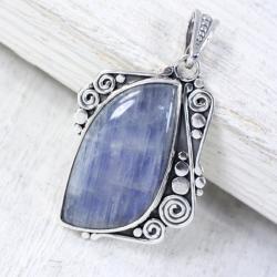 Srebrny wisior z kamieniem księżycowym - Wisiory - Biżuteria